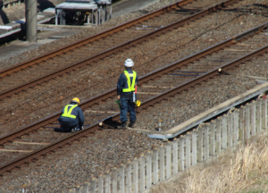 鉄道軌道整備、電気設備整備、車両整備、車両製造、運輸係員(駅係員、車掌、運転士)